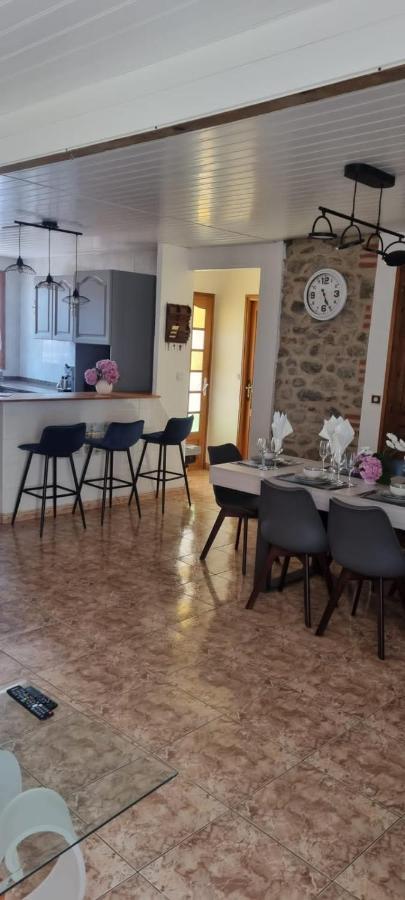 Maison De Ville Avec Garage Prades  Extérieur photo